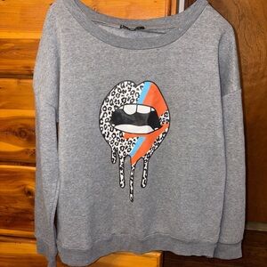 SHEIN Gray Lip Graphic Women's Sweater